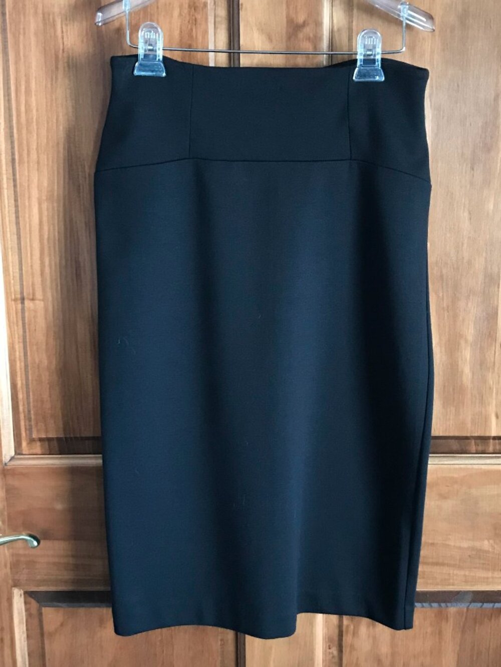 NEW YORK & COMPANY BLACK SKIRT, SIZE 4, EUC